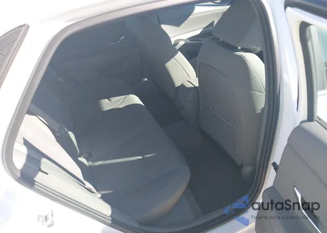 2024 Hyundai Elantra Sel z USA, uszkodzony, nr VIN KMHLS4DGXRU807312